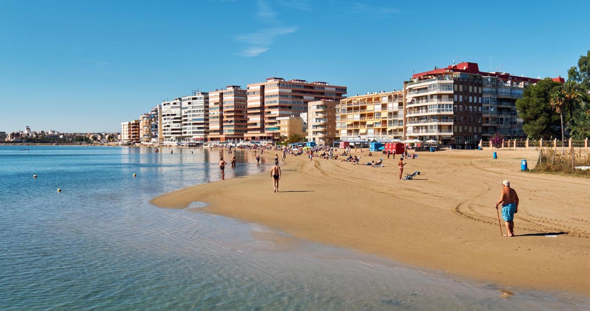 Apartment Casa La Luna Торевиеха Екстериор снимка