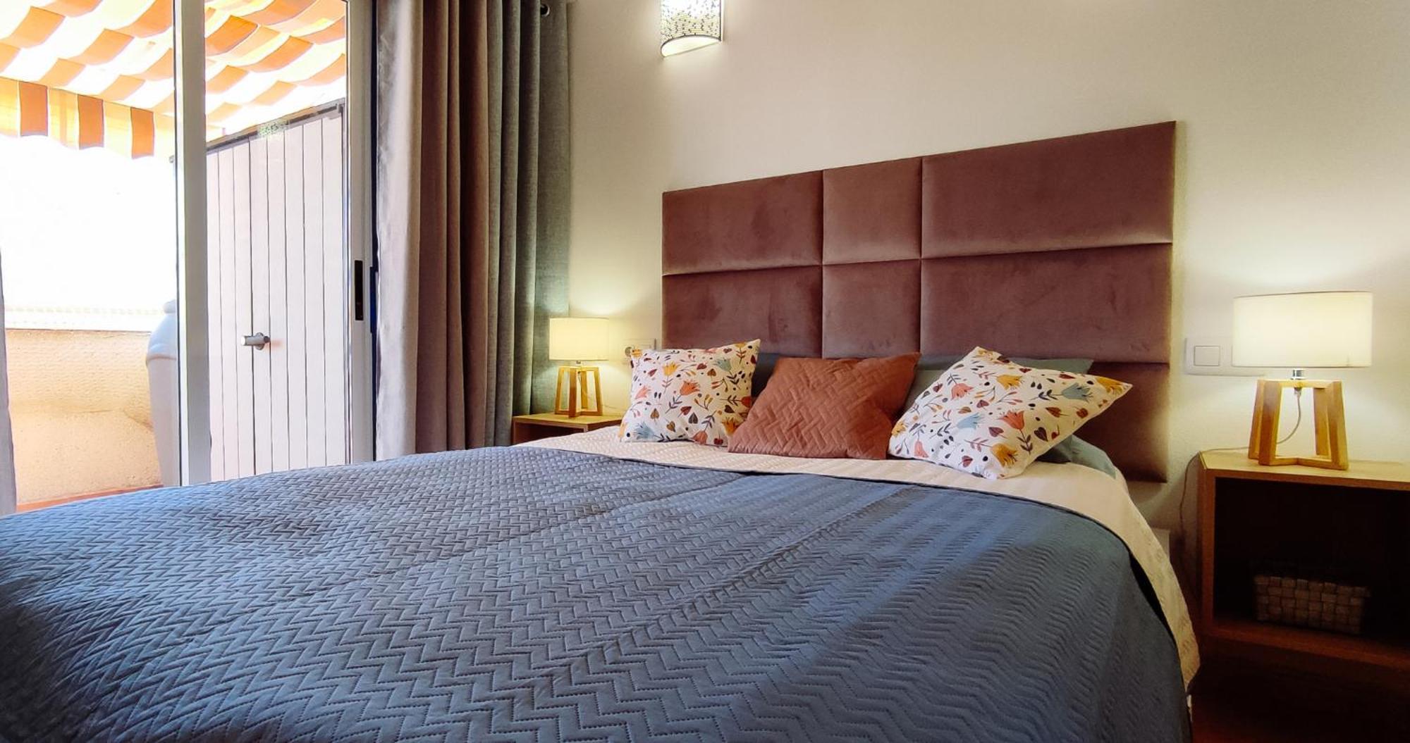 Apartment Casa La Luna Торевиеха Екстериор снимка
