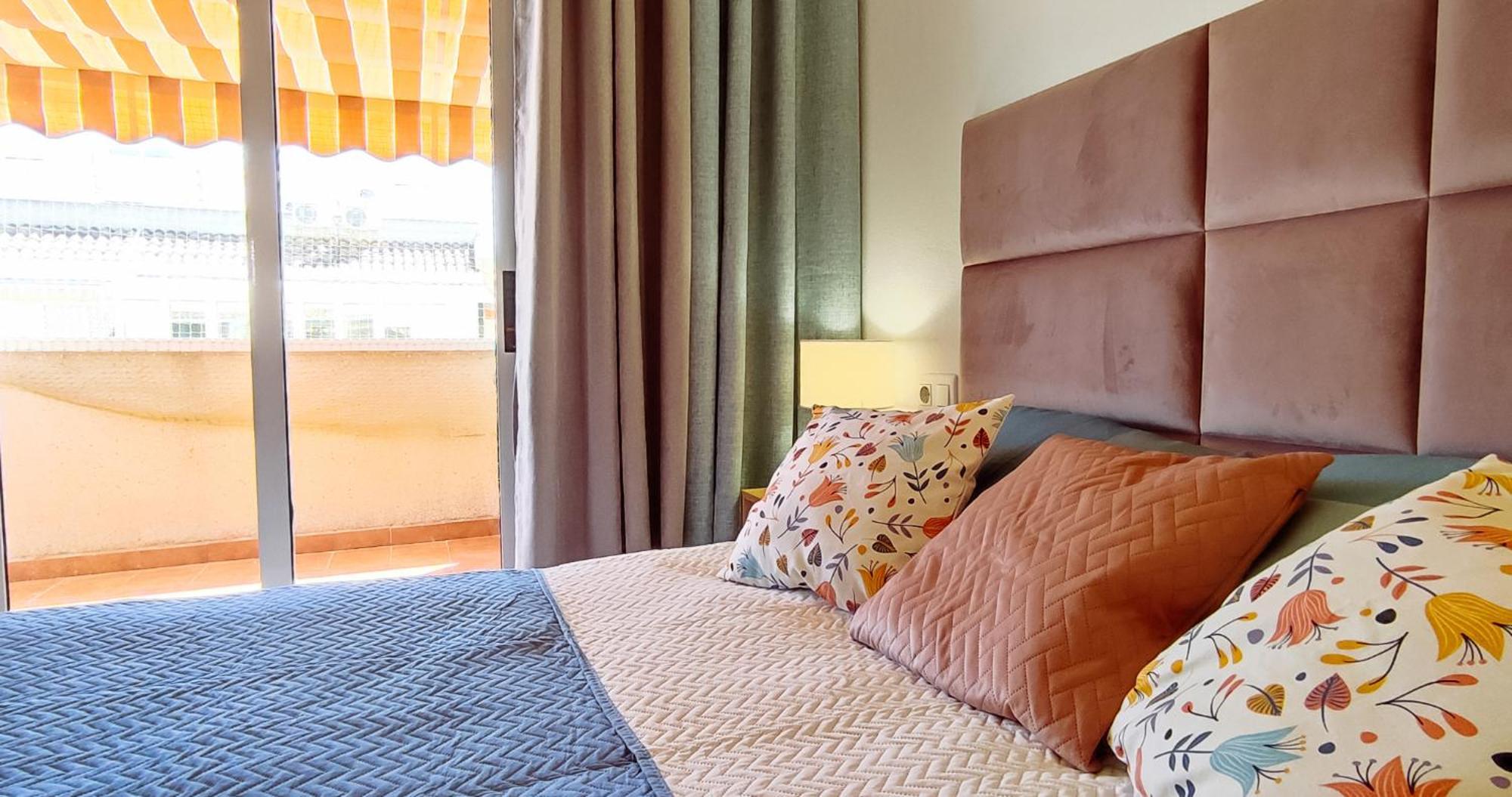Apartment Casa La Luna Торевиеха Екстериор снимка